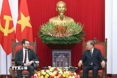 Tổng Bí thư Tô Lâm tiếp Đại sứ Anh tại Việt Nam Iain Frew. (Ảnh: Thống Nhất/TTXVN)