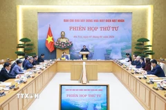 Thủ tướng Phạm Minh Chính chủ trì Phiên họp lần thứ tư của Ban Chỉ đạo xây dựng nhà máy điện hạt nhân. (Ảnh: Dương Giang/TTXVN)