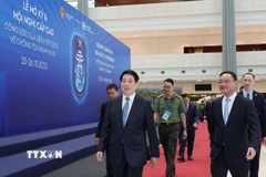 Chủ tịch nước Lương Cường kiểm tra công tác chuẩn bị và tổng duyệt Lễ mở ký Công ước Liên hợp quốc về chống tội phạm mạng (Công ước Hà Nội) tại Trung tâm Hội nghị Quốc Gia (Mỹ Đình, Hà Nội). (Ảnh: TTXVN)