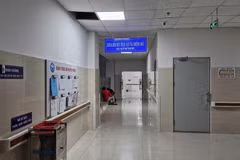 Vụ ngộ độc rượu: 5 nạn nhân được cứu sống, 1 nạn nhân đã tử vong