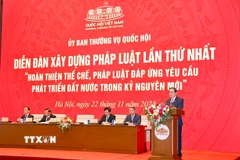 Chủ tịch Quốc hội Trần Thanh Mẫn phát biểu khai mạc và chỉ đạo Diễn đàn. (Ảnh: Doãn Tấn/TTXVN)