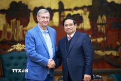 Thủ tướng Phạm Minh Chính tiếp ông Vladimir Yevtushenkov - Nhà sáng lập Công ty Cổ phần đại chúng AFK Sistema. (Ảnh: Dương Giang/TTXVN)