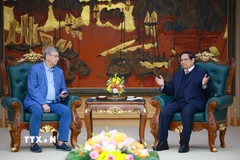 Thủ tướng Phạm Minh Chính tiếp ông Vladimir Yevtushenkov - Nhà sáng lập Công ty Cổ phần đại chúng AFK Sistema. (Ảnh: Dương Giang/TTXVN)