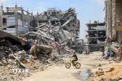 Các tòa nhà bị phá hủy do xung đột tại Jabalia, Dải Gaza. (Ảnh: THX/TTXVN)