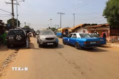 Quang cảnh đường phố ở Bissau, Guinea-Bissau ngày 26/11/2025. (Ảnh: THX/TTXVN)
