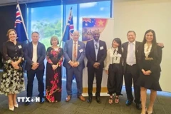 Ban Lãnh đạo Phòng Thương mại và Công nghiệp Quốc gia Australia-Việt Nam (NAVCCI). (Ảnh: TTXVN phát)