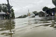 Mưa lớn gây ngập ở Huế. (Ảnh: Mai Trang/TTXVN)