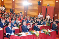 Tổng Bí thư Tô Lâm và các đồng chí lãnh đạo, nguyên lãnh đạo Đảng, Nhà nước dự đại hội. (Ảnh: Thống Nhất/TTXVN)