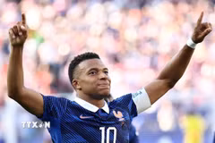 Mbappe ghi bàn thắng duy nhất từ chấm 11m giúp Pháp vào vòng tứ kết World Cup 2026. (Ảnh: AFP/TTXVN)