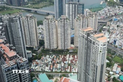Khu căn hộ cao cấp thuộc quận Bình Thạnh, giáp ranh với Quận 1, Trung tâm Thành phố Hồ Chí Minh. (Ảnh: Hồng Đạt/TTXVN)