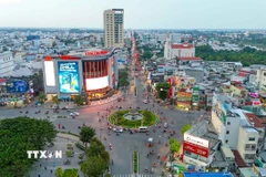 Nút giao các đường Cách Mạng Tháng Tám-Hùng Vương-Trần Phú-Nguyễn Trãi trên địa bàn quận Ninh Kiều. (Ảnh: Thanh Liêm/TTXVN)