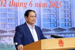 Thủ tướng Phạm Minh Chính chủ trì Hội nghị triển khai Nghị quyết của Quốc hội về thí điểm một số cơ chế, chính sách đặc thù phát triển nhà ở xã hội. (Ảnh: Dương Giang/TTXVN)
