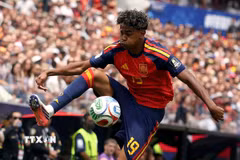 Yamal được kỳ vọng tỏa sáng ở trận Pháp-Tây Ban Nha tại bán kết World Cup 2026. (Ảnh: AFP/TTXVN)