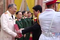 Chủ tịch nước trao quyết định thăng quân hàm, cấp bậc hàm thượng tướng
