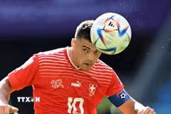 Granit Xhaka đóng vai trò thủ lĩnh của Thụy Sĩ tại World Cup 2026. (Ảnh: AFP/TTXVN)