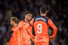 Barcelona chỉ còn hơn Real Madrid 1 điểm. (Nguồn: FcBarcelona)