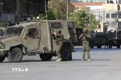 Binh sỹ Israel được triển khai tại thành phố Nablus, Bờ Tây. (Ảnh: THX/TTXVN)