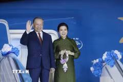 Tổng Bí thư, Chủ tịch nước Tô Lâm và Phu nhân rời Bangkok, lên đường thăm cấp Nhà nước tới Singapore. (Ảnh: Thống Nhất/TTXVN)