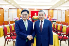 Tổng Bí thư Tô Lâm tiếp Chủ tịch Quốc hội Đại Hàn Dân Quốc Woo Won Shik. (Ảnh: Thống Nhất/TTXVN)