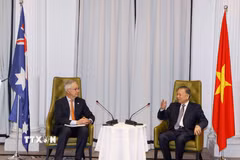 Tổng Bí thư, Chủ tịch nước Tô Lâm tiếp ông Nicolas Moore, Đặc phái viên của Chính phủ Australia về Đông Nam Á. (Ảnh: Thống Nhất/TTXVN)