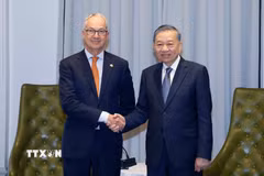 Tổng Bí thư, Chủ tịch nước Tô Lâm tiếp ông Nicolas Moore, Đặc phái viên của Chính phủ Australia về Đông Nam Á. (Ảnh: Thống Nhất/TTXVN)