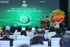 Phó Thủ tướng Trần Hồng Hà dự Đại hội đại biểu lần thứ I, nhiệm kỳ 2026-2030 của Hiệp hội Chuyển đổi xanh Việt Nam. (Nguồn: Báo Chính phủ)