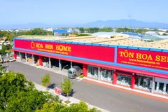 Tập đoàn Hoa Sen xác định niên độ tài chính 2025 - 2026 là giai đoạn củng cố nền tảng, nâng cao hiệu quả hoạt động, tập trung thị trường nội địa, tối ưu chuỗi phân phối và kiểm soát rủi ro. (Ảnh: PV/Vietnam+)