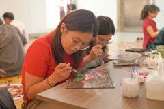 Gìn giữ đạo hiếu trong dòng chảy hiện đại thông qua tập sự thờ cúng 