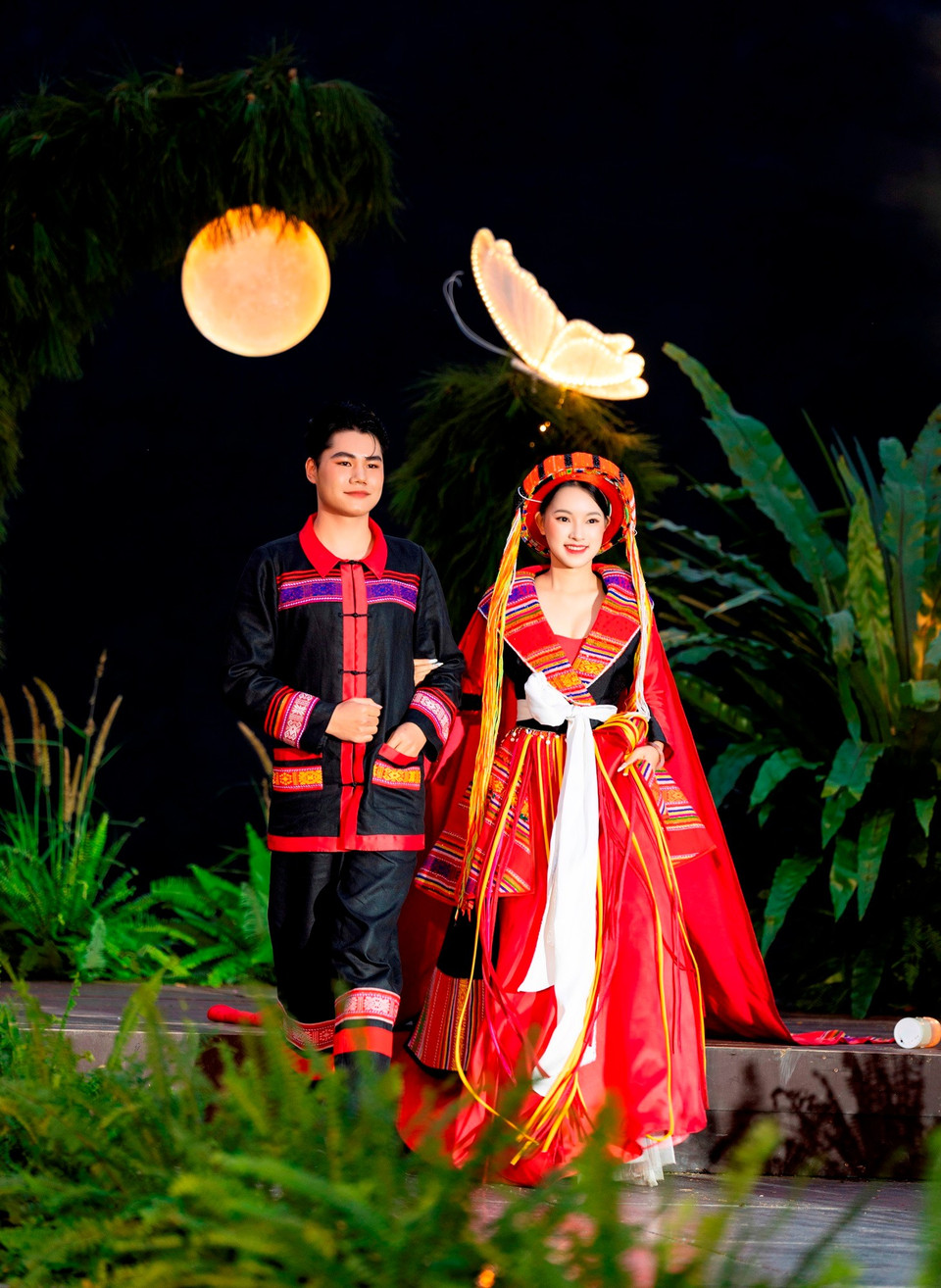 Show diện không chỉ mang đến hình ảnh đẹp mà còn góp phần truyền cảm hứng về sự gắn bó giữa các dân tộc anh em trên dải đất Việt Nam. (Ảnh: CTV/Vietnam+)