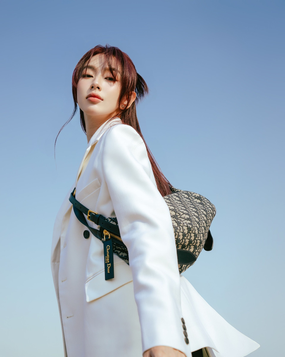 Trong suốt những năm vừa qua, Thùy Tiên luôn được Dior ưu ái khi “chọn mặt gửi vàng” cho những chiến dịch quảng cáo và sự kiện tại Việt Nam. Nàng hậu sinh năm 1998 được đánh giá luôn toát lên vẻ đẹp tự tin, sang trọng. (Ảnh: CTV/Vietnam+)