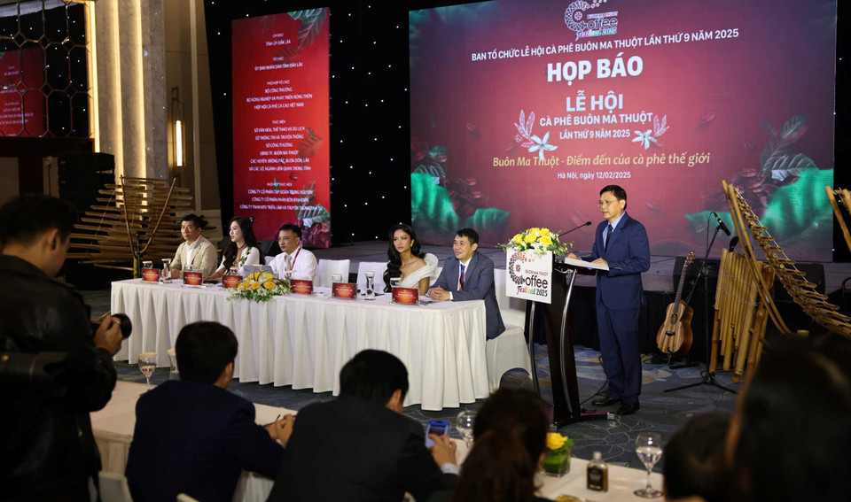 Đại diện ban tổ chức cho hay Lễ hội Càphê Buôn Ma Thuột lần thứ 9 năm 2025 với chủ đề “Buôn Ma Thuột – Điểm đến của càphê thế giới” sẽ có 15 hoạt động chính thức và một số hoạt động hưởng ứng của các địa phương. (Ảnh: Thanh Tùng/Vietnam+)