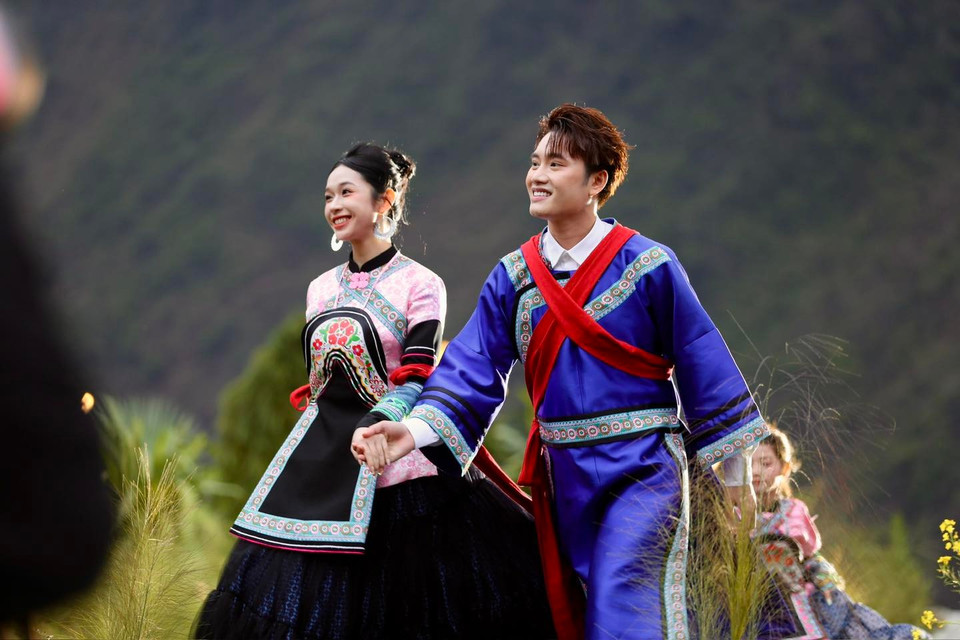 Sự kiện do Sở Văn hóa, Thể thao và Du lịch tỉnh phối hợp với Hiệp hội Du lịch tỉnh và Công ty Cổ phần Thời trang Thổ cẩm Bigally tổ chức. (Ảnh: CTV/Vietnam+)