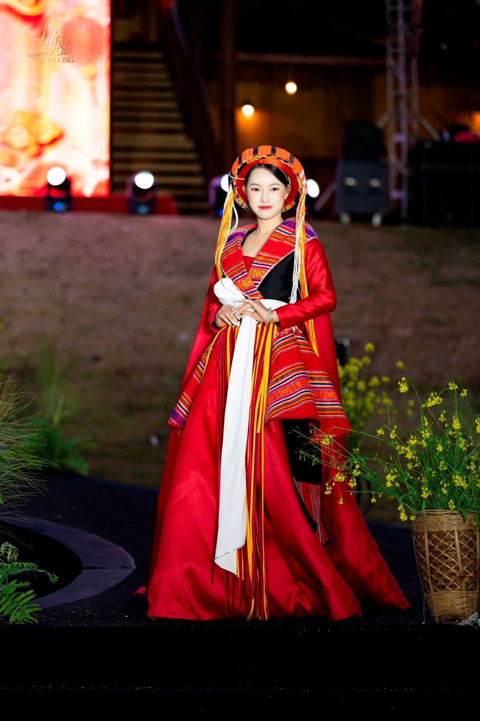 "Cô dâu" Pà Thẻn. (Ảnh: CTV/Vietnam+)