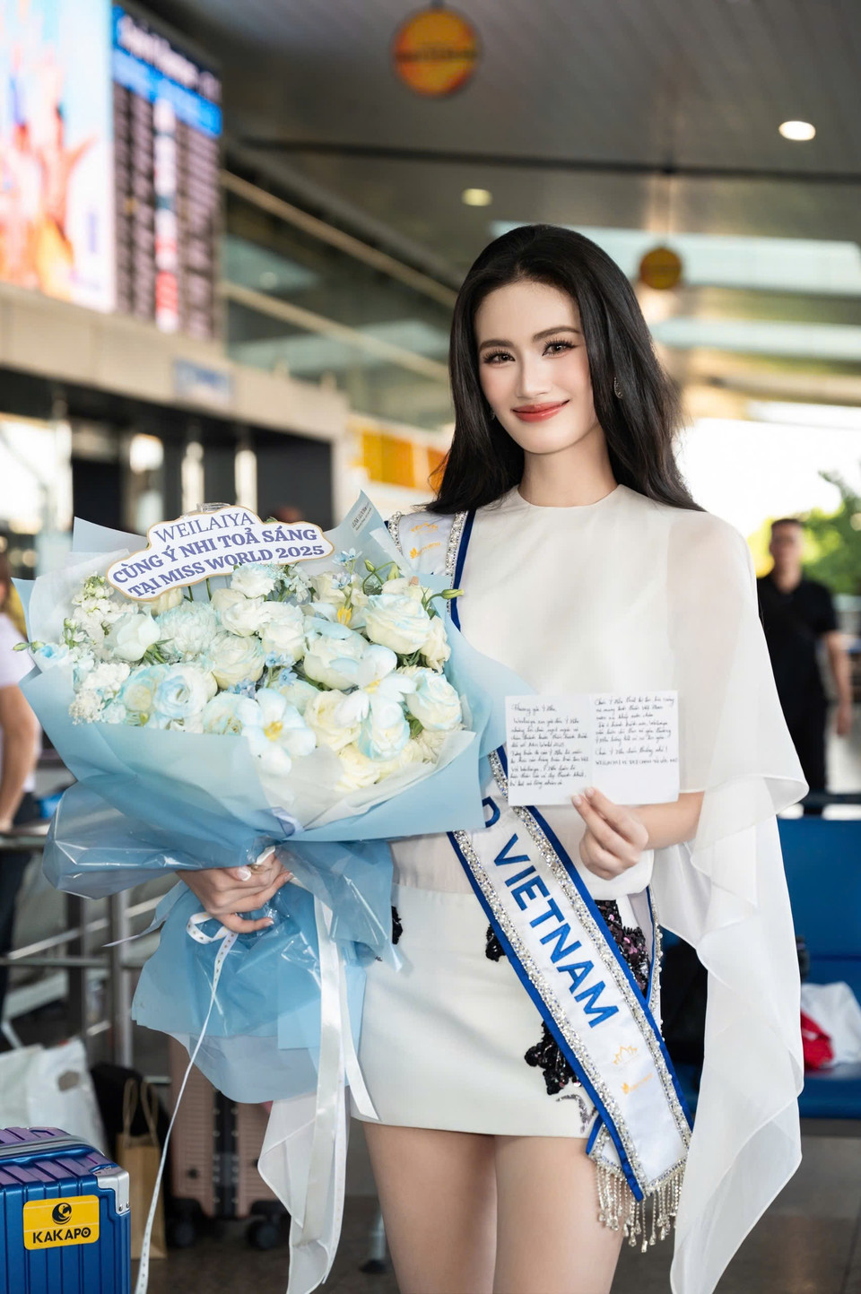 Ý Nhi cho biết cô và các thí sinh sẽ trải qua phần thi như Head To Head Challenge, Talent, Sport… Đêm chung kết cuộc thi Miss World lần thứ 72 dự kiến diễn ra vào ngày 31/5. (Ảnh: CTV/Vietnam+)