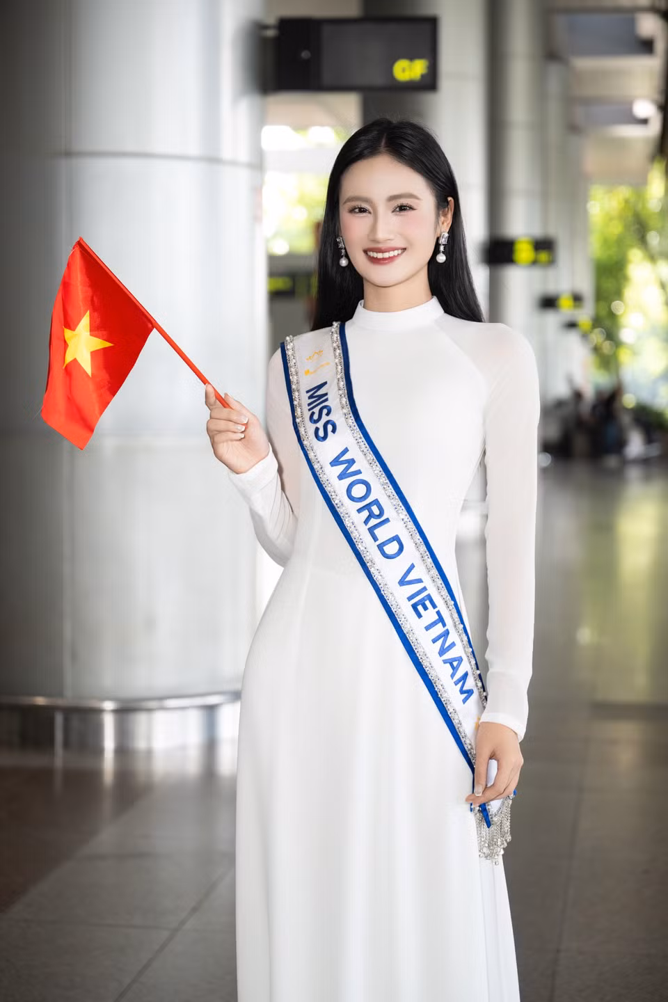 Thời gian tới, Ý Nhi cho biết cô sẽ sắp xếp thời gian để trở về Australia hoàn thành việc học theo lịch học của trường. (Ảnh: CTV/Vietnam+)
