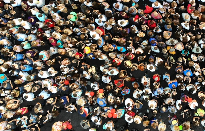 Dân số thế giới đạt 8 tỷ người: Tập trung khai phá tiềm năng vô hạn ảnh 1