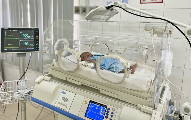 (Ảnh minh họa: TTXVN/Vietnam+) UNICEF hỗ trợ nhân rộng các can thiệp cứu sống trẻ sơ sinh ở Việt Nam ảnh 1