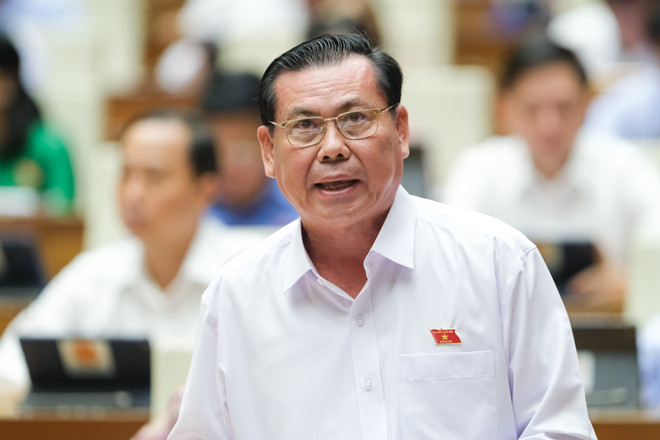 Đại biểu Đặng Văn Lẫm - Đoàn đại biểu quốc hội T thành phố Hồ Chí Minh. (Ảnh: Quochoi.vn) 'Hội đồng y khoa Quốc gia cấp giấy phép hành nghề là không phù hợp' ảnh 2