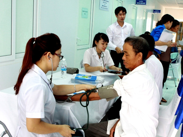 Sẽ thống nhất giá dich vụ y tế cho các bệnh viện đồng hạng ảnh 1