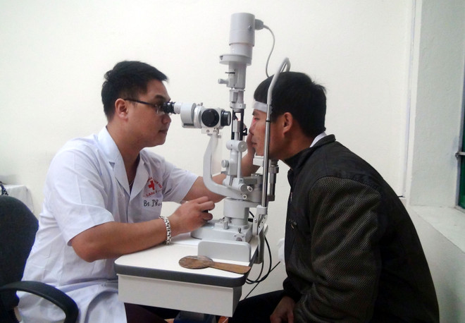 Cấp giấy phép hành nghề y dược: Cần tránh nhũng nhiễu, hạch sách ảnh 1