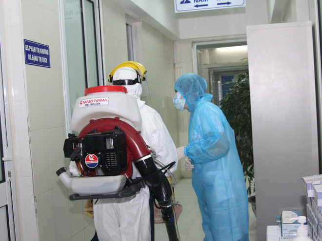 Diễn tập cách ly, điều trị bệnh nhân nghi nhiễm Ebola tại Việt Nam ảnh 7