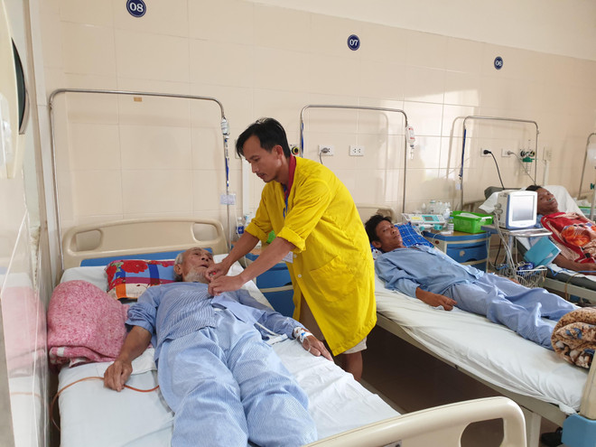 Cấp thuốc bị muộn, bệnh nhân ung thư phải trả thêm hơn 100 triệu đồng ảnh 1