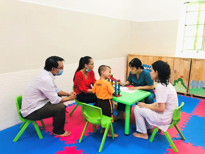USAID hỗ trợ thành lập phòng can thiệp ngôn ngữ trị liệu đầu tiên tại tỉnh Tây Ninh. (Ảnh: PV/Vietnam+) anh 2.jpeg