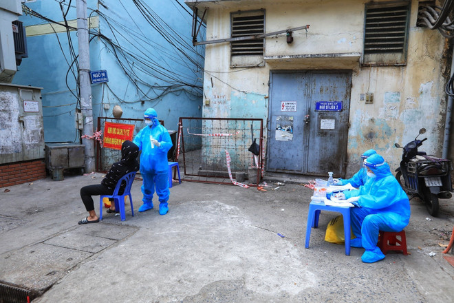 Đại dịch COVID-19: Phép thử với khả năng chống chịu của y tế cơ sở ảnh 2