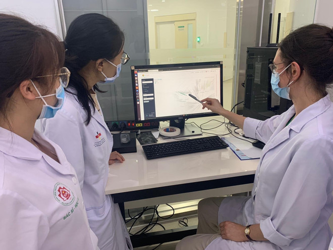 Ca nhiễm Omicron đầu tiên được điều trị theo phác đồ của Bộ Y tế ảnh 1