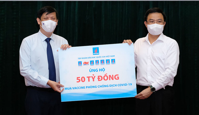 Bộ Y tế tiếp nhận 185 tỷ đồng ủng hộ Quỹ vaccine phòng COVID-19 ảnh 1