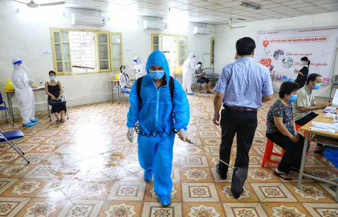 Hà Nội thêm 2 ca mắc COVID-19 là F1 của nguyên Giám đốc Hacinco ảnh 1