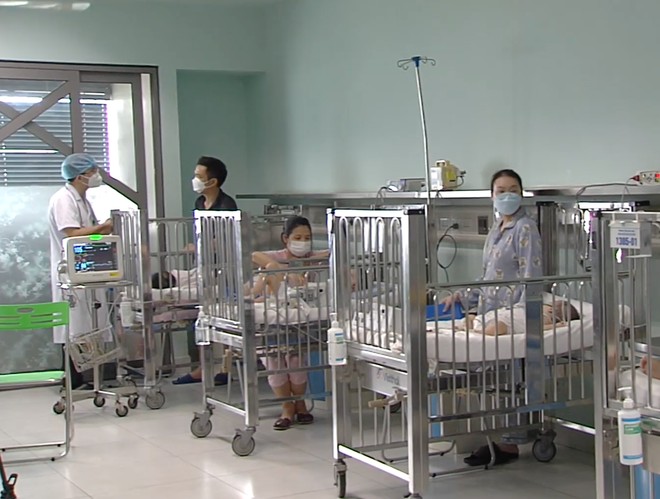 Liên tục ghi nhận trường hợp mắc mới Adeno, ca nguy kịch gia tăng ảnh 1