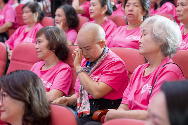 Những nữ chiến binh vượt lên số phận để bước qua bạo bệnh ảnh 1