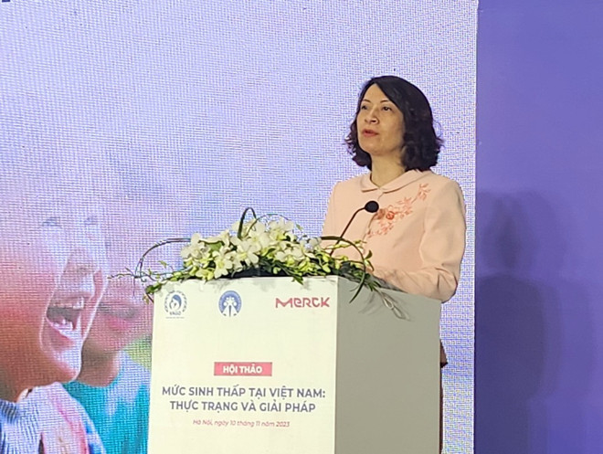 PGS.TS. Nguyễn Thị Liên Hương – Thứ trưởng Bộ Y tế phát biểu tại Hội thảo.jpg